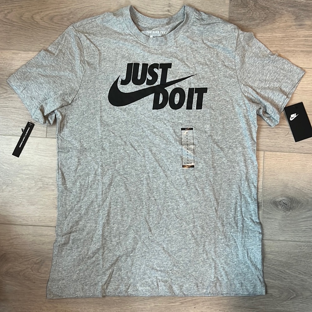Nike Mens Just Do It Gray Large Short Sleeve Shirt